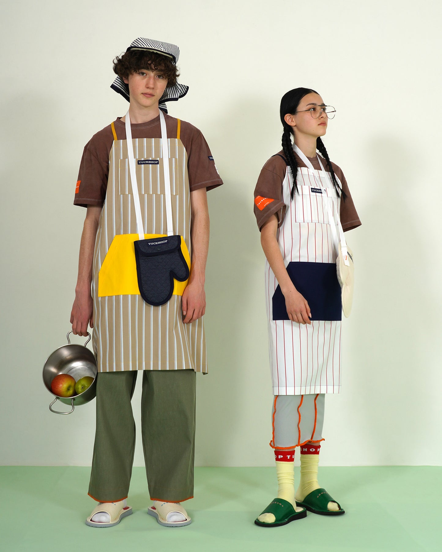 STRIPE APRON