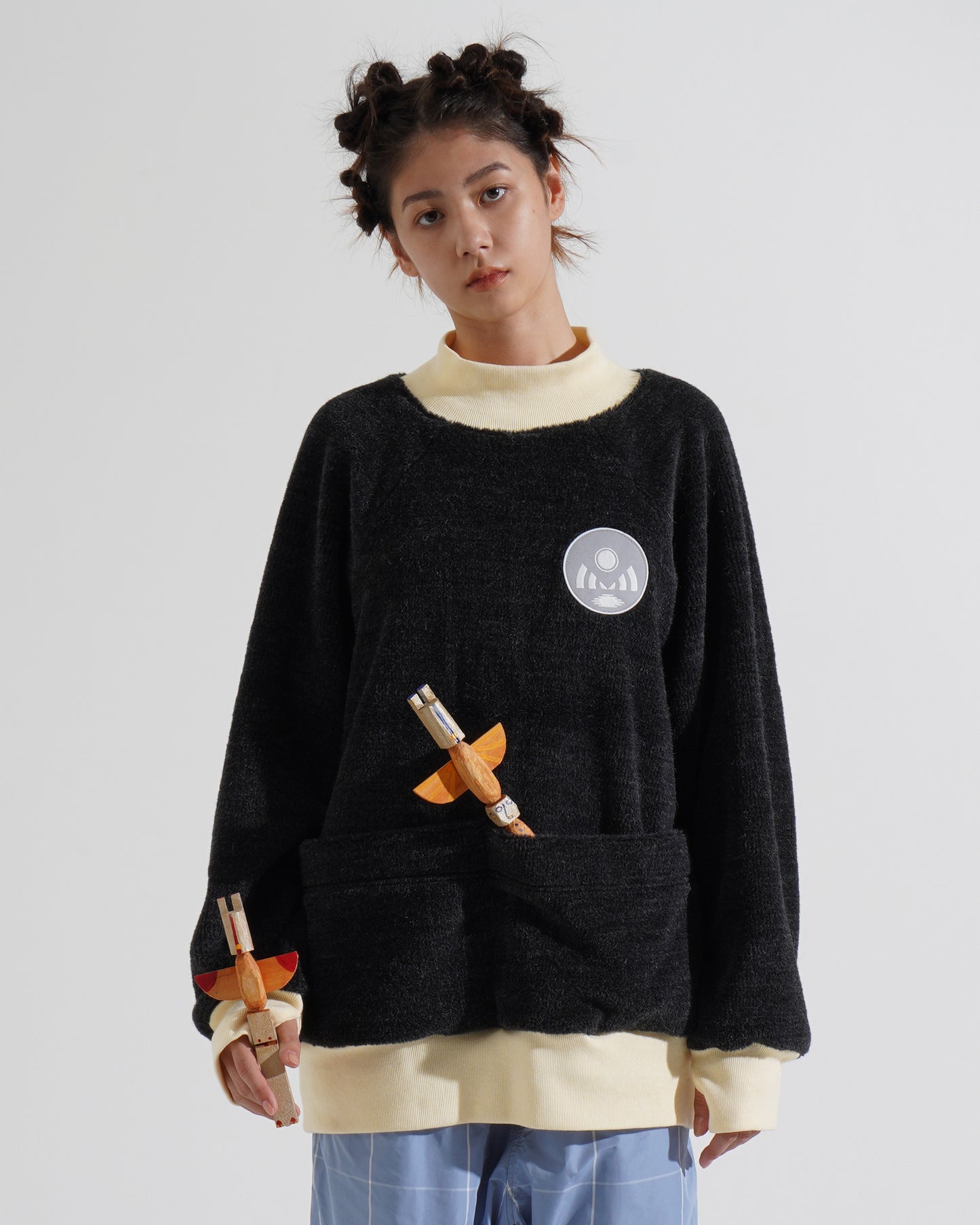 VALLEY POLE / orange-01