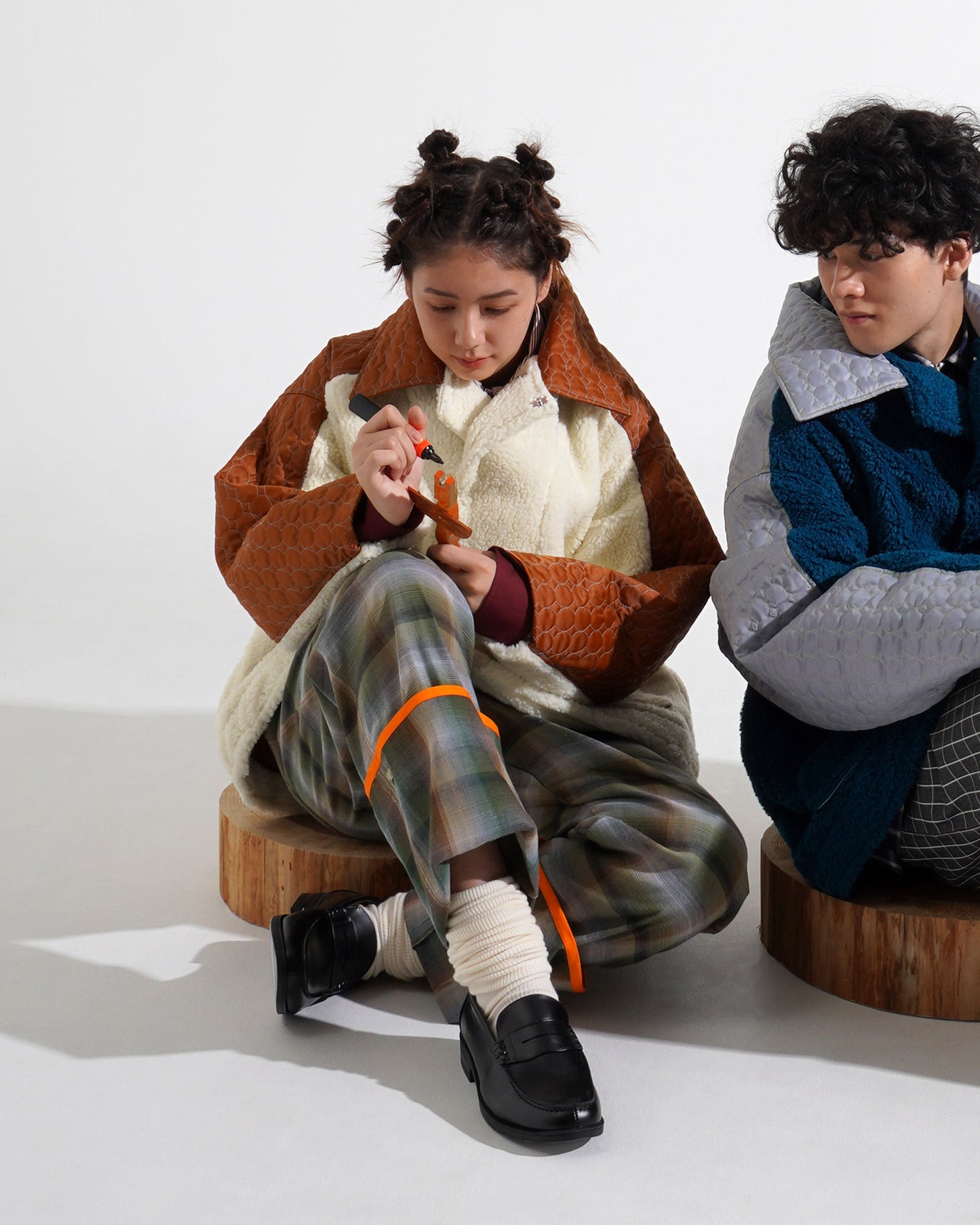 VALLEY POLE / orange-01