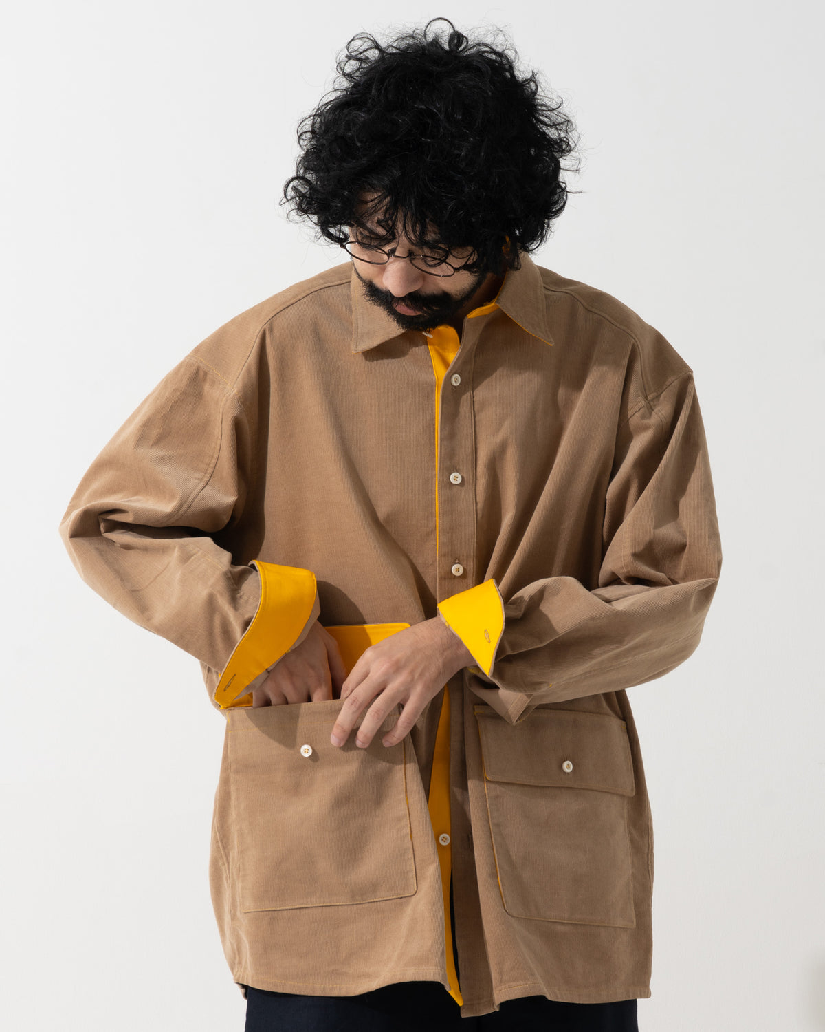 SPLIT SS SHIRT / off white & khaki