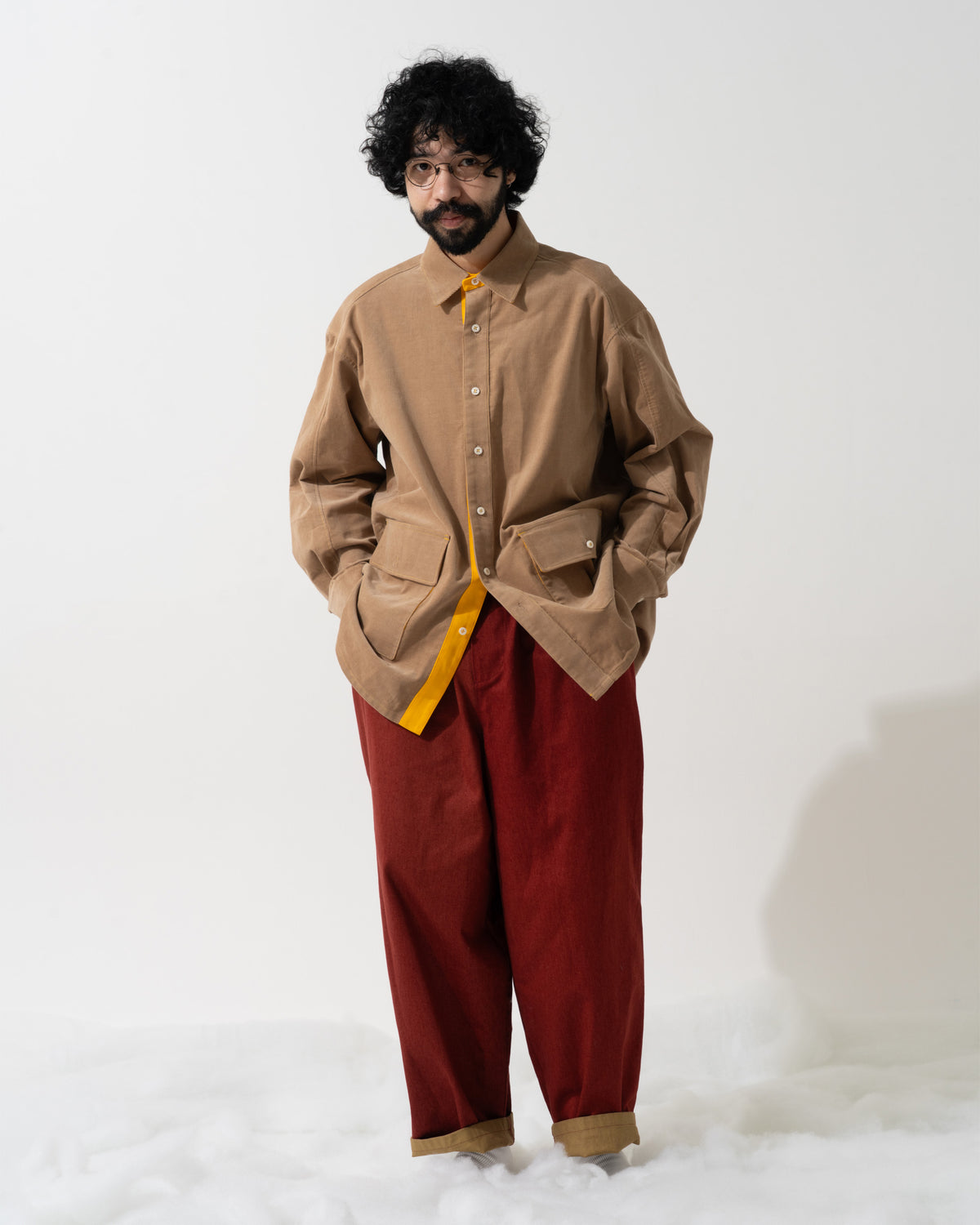SPLIT SS SHIRT / off white & khaki