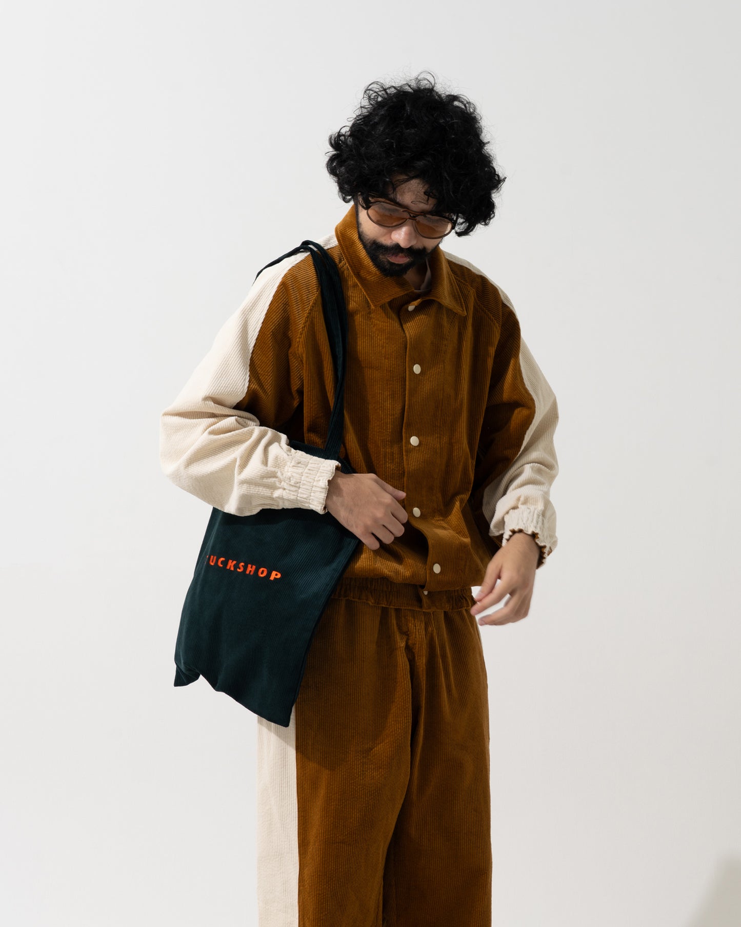 CORDUROY TOTE / dark green