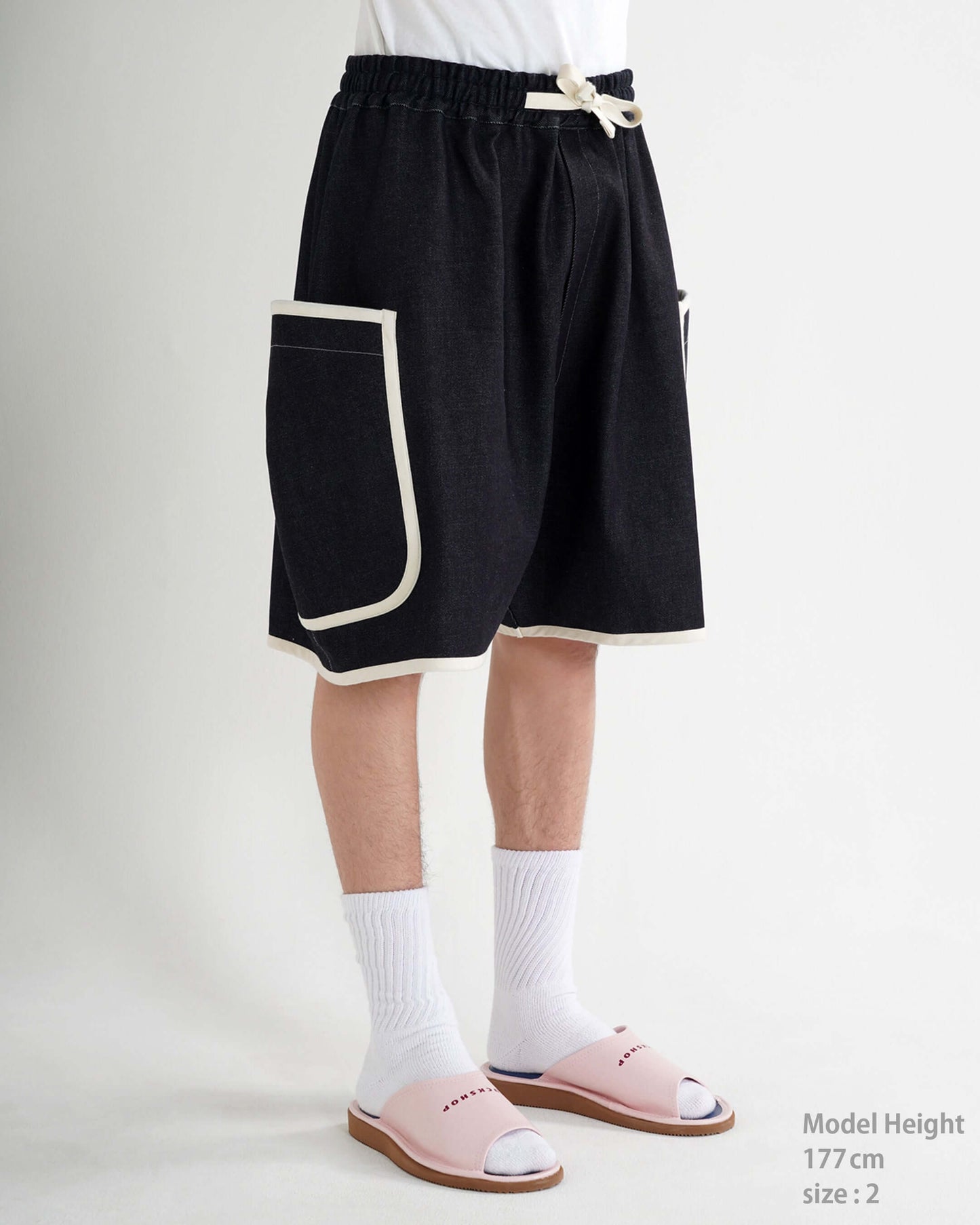 DENIM PIPING SHORTS