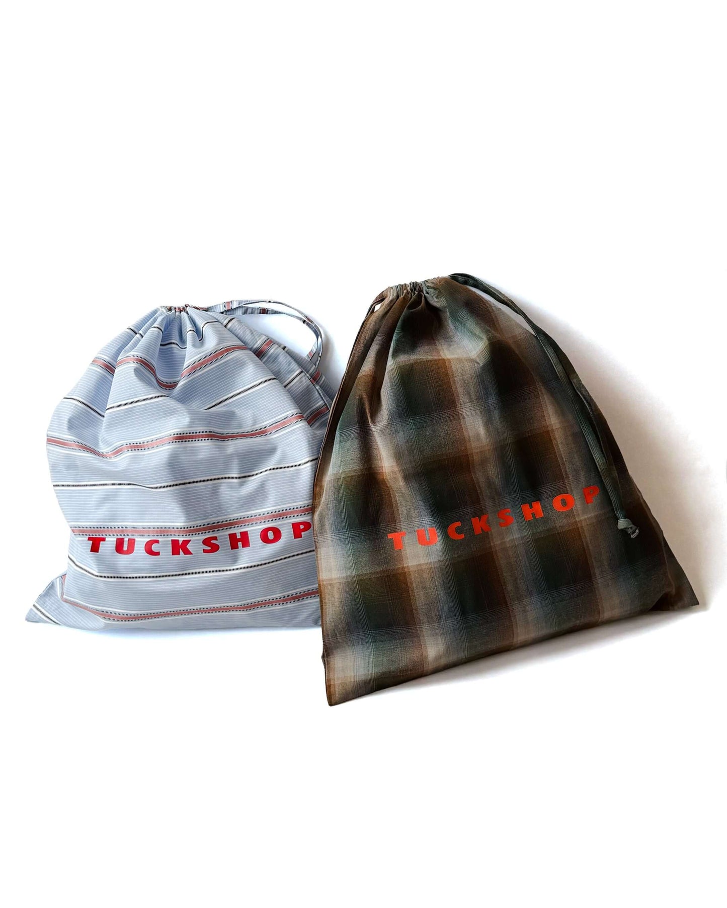 GIFT BAGのTUCKSHOPコットン巾着バッグ、ストライプとチェックのデザイン。7色展開