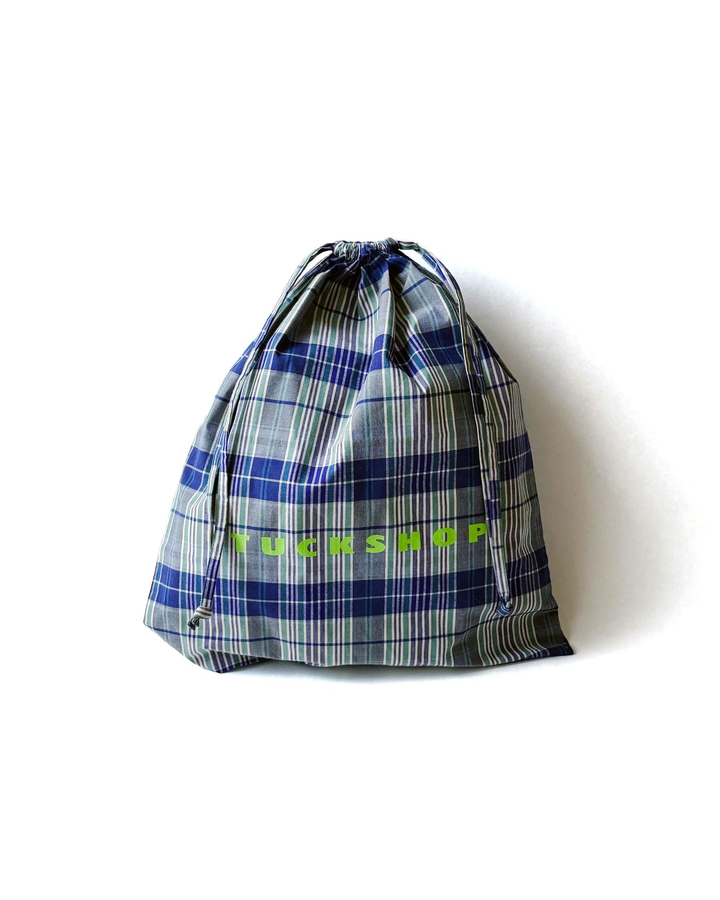 TUCKSHOPのチェック柄GIFT BAG、ドローストリング仕様のコットン製巾着バッグ