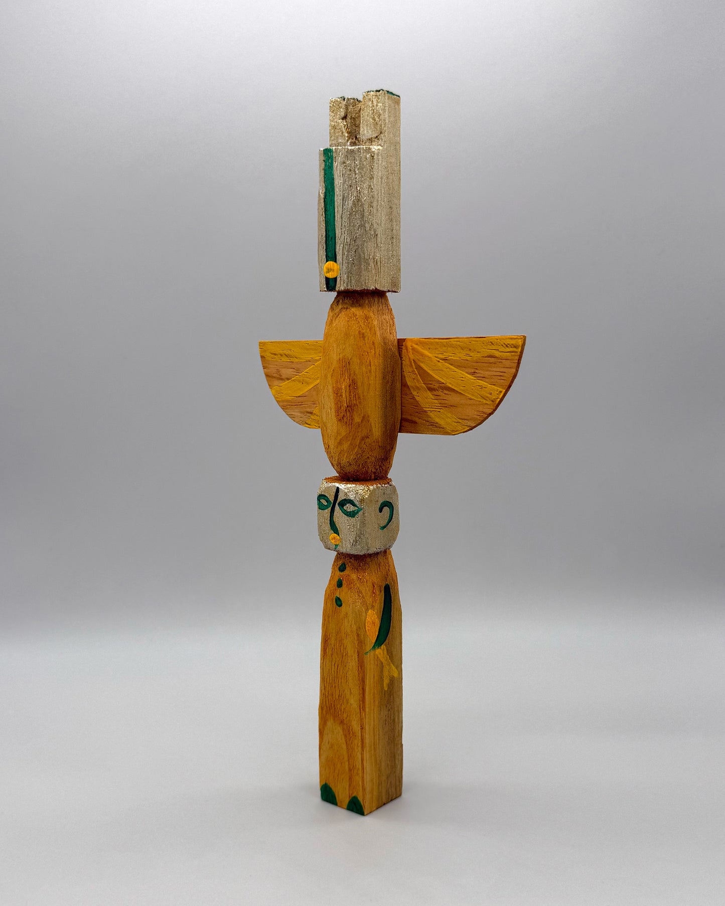 VALLEY POLE / green-03