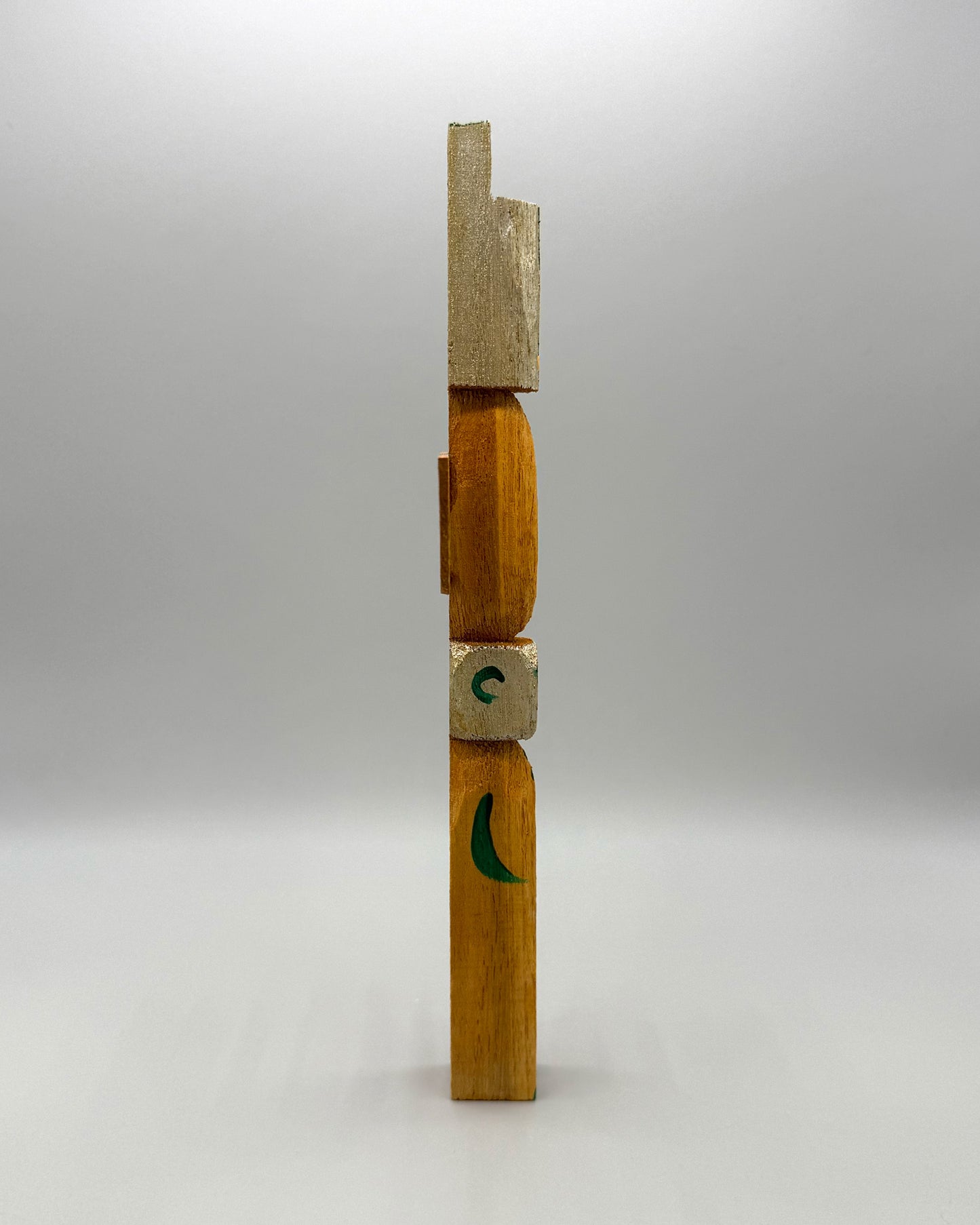 VALLEY POLE / green-03