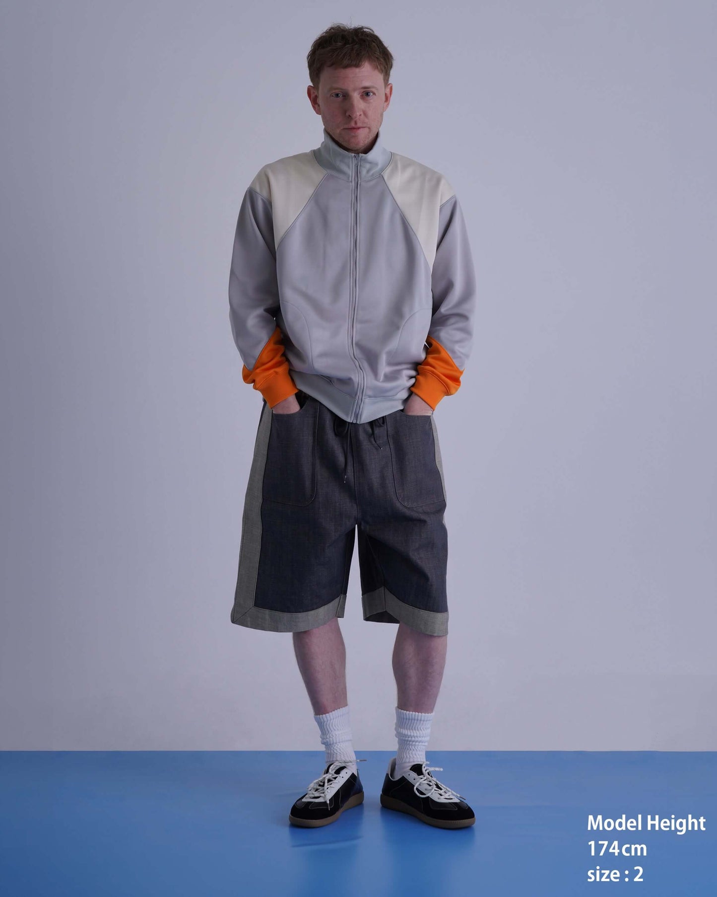 HARDWOOD SHORTS / charcoal