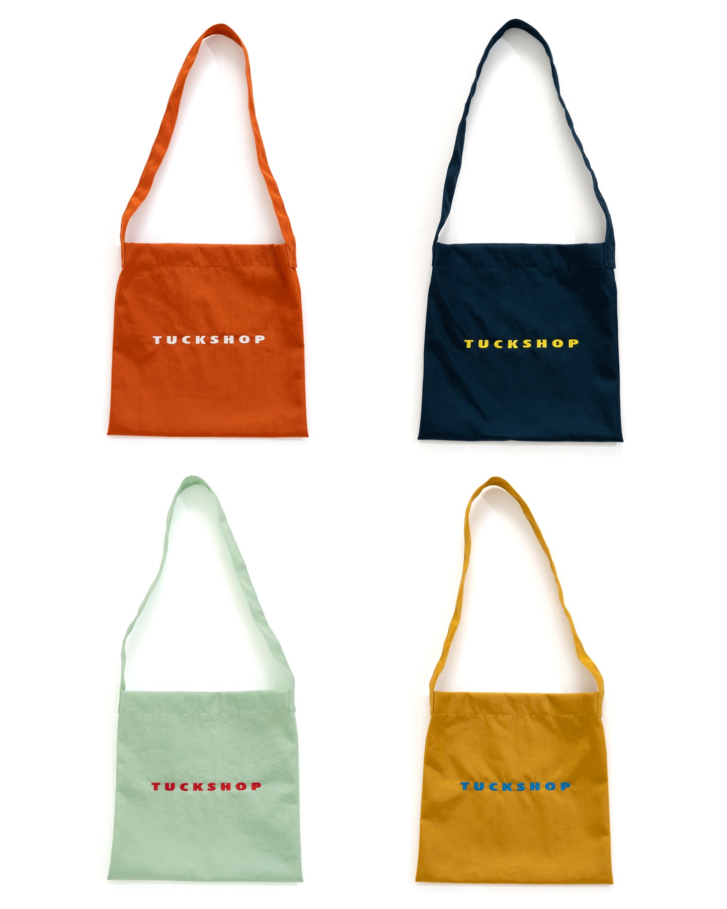 LOGO SHOULDER BAG