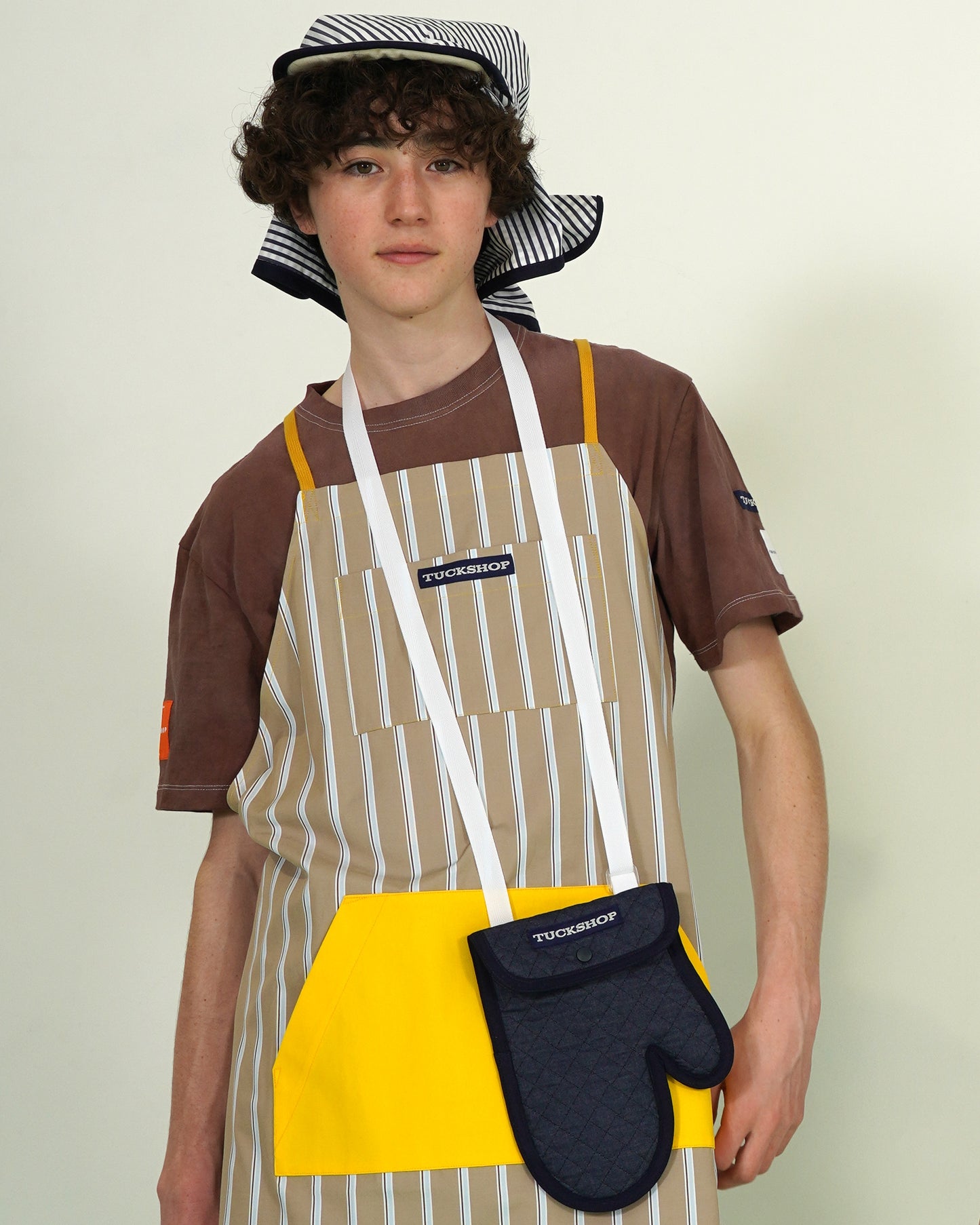 MITTEN SHOULDER BAG