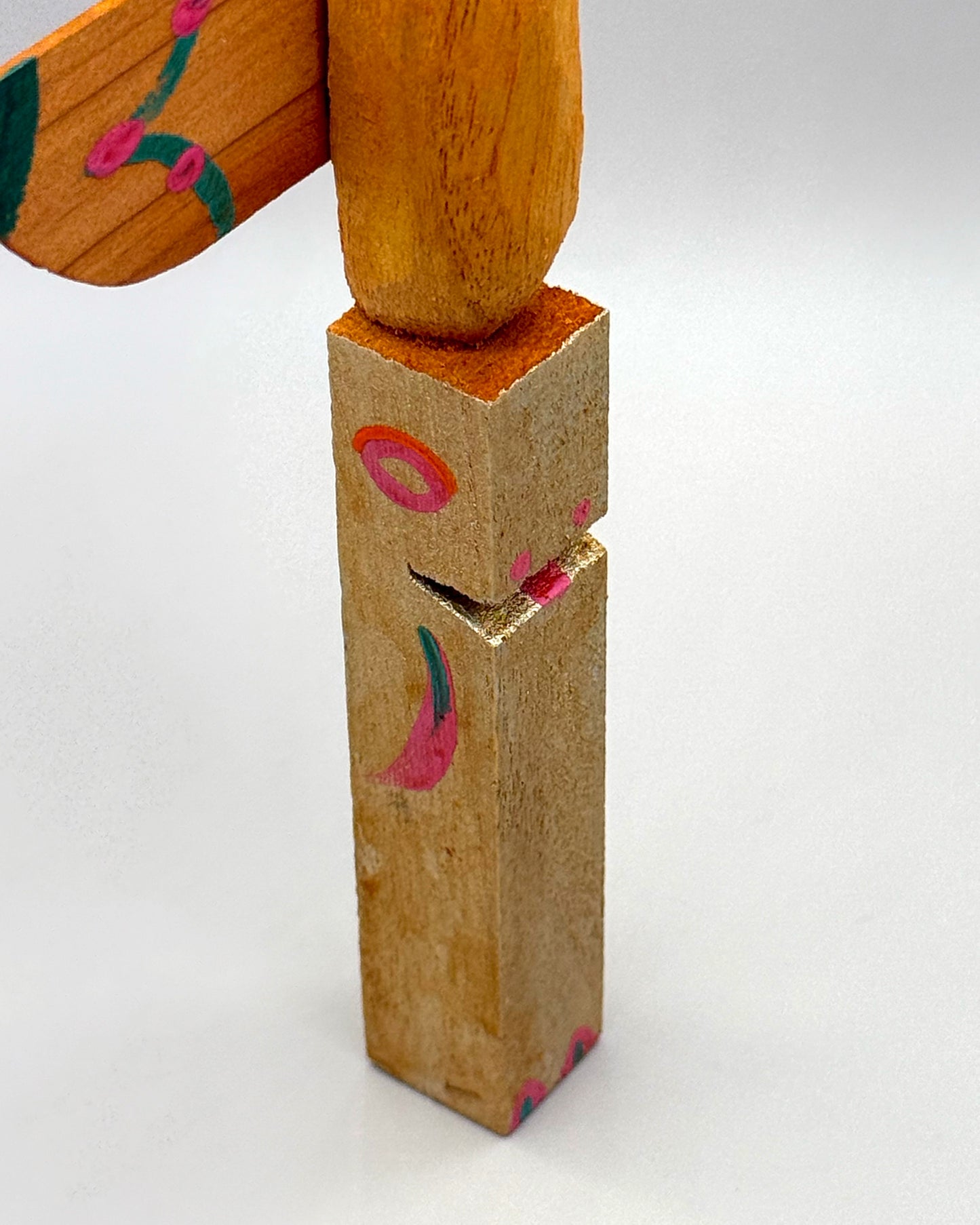 VALLEY POLE / pink-02