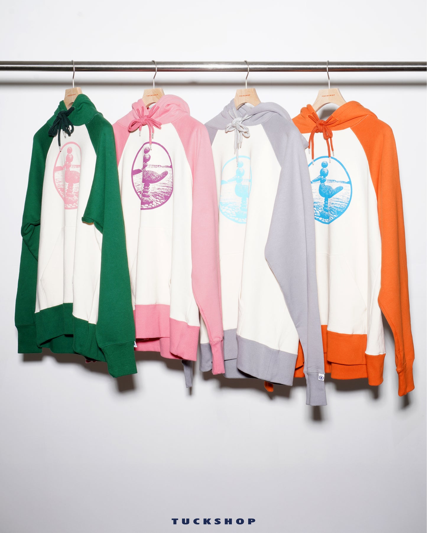 PRINTED RAGLAN HOODIE