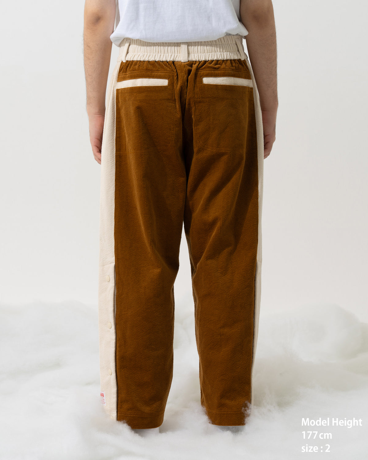 SNAP CORDUROY PANTS / navy & ivory