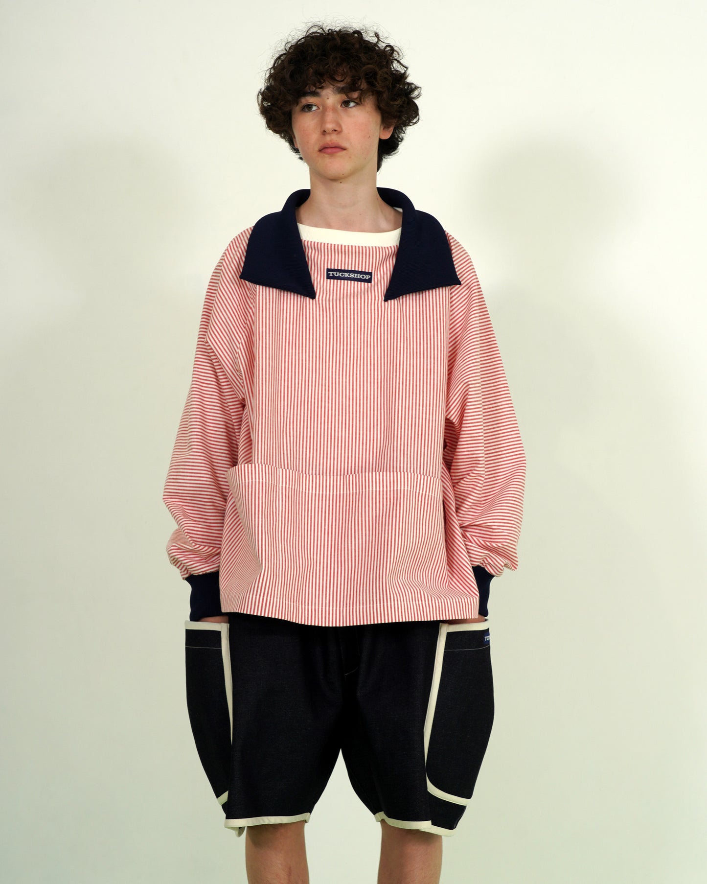 STRIPE COLLAR PULLOVER