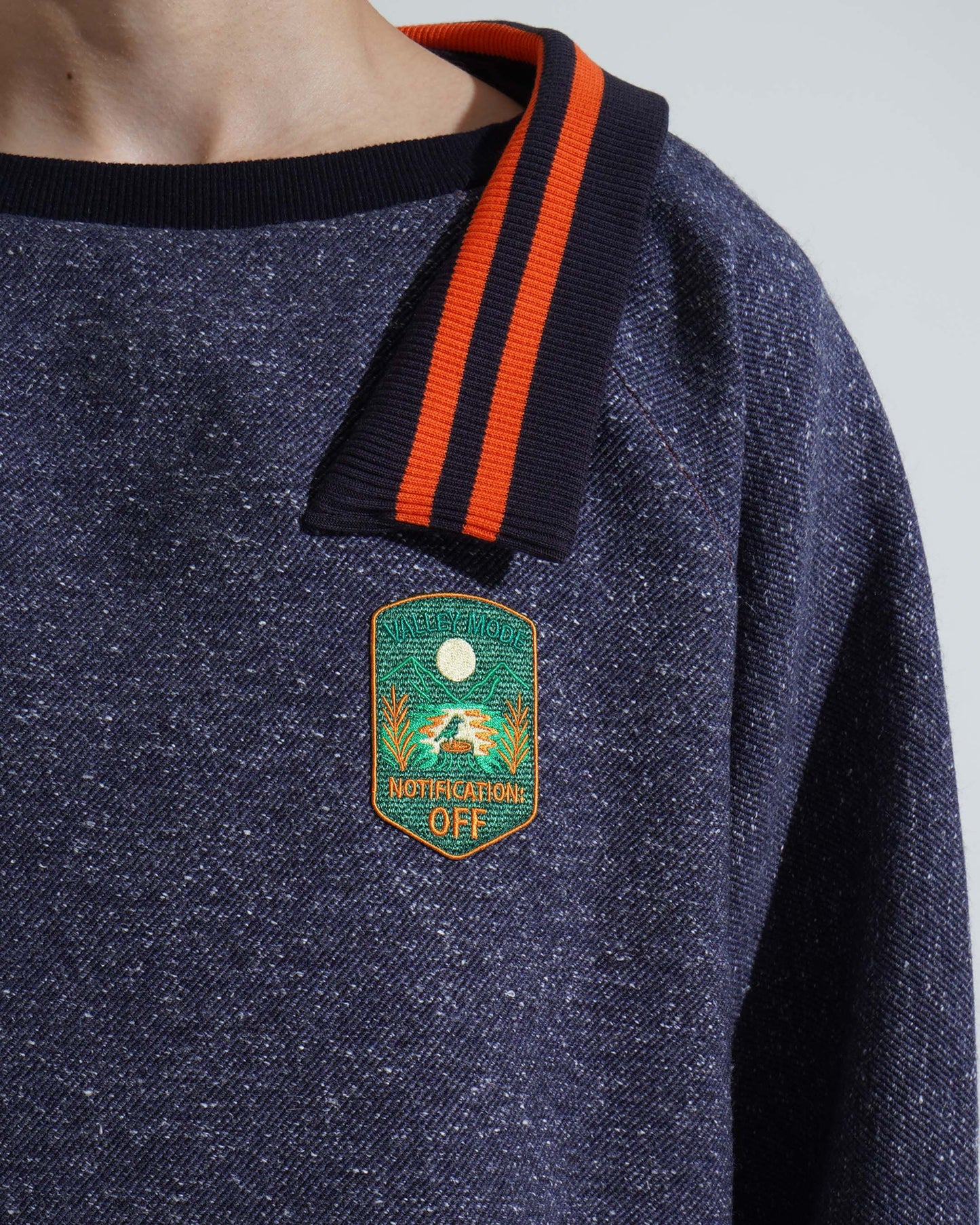 TWEED COLLAR PULLOVER