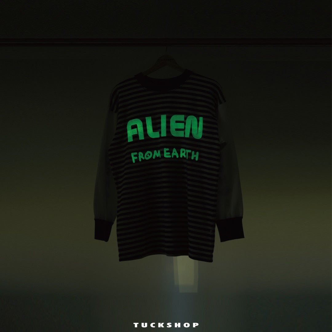 ALIEN LONG SLEEVE T - SHIRT - TUCKSHOP