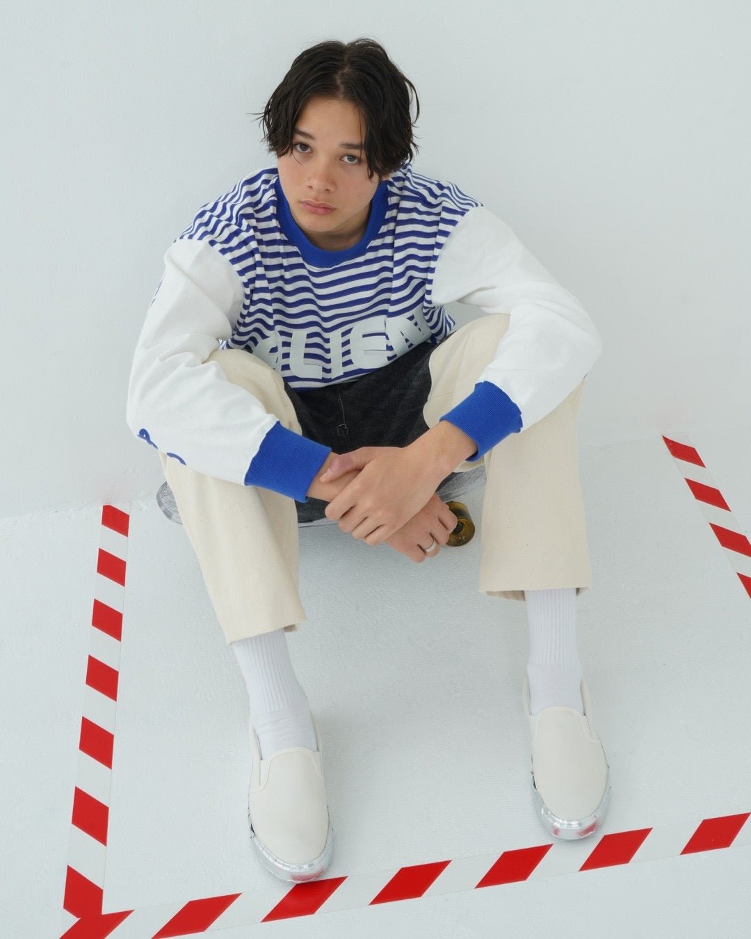 ALIEN LONG SLEEVE T - SHIRT - TUCKSHOP