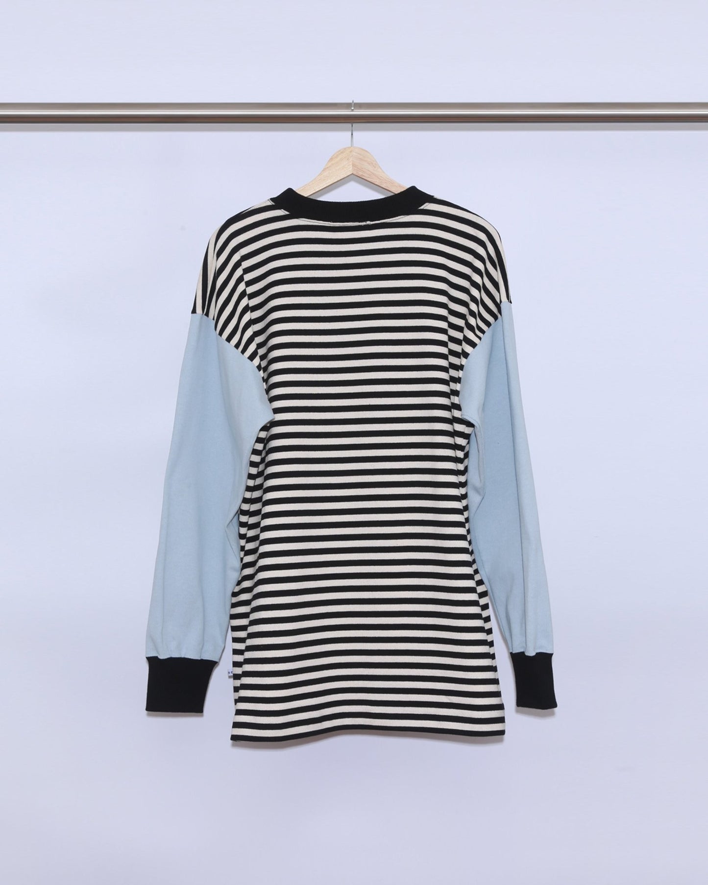 BORDER LONG SLEEVE CUT SEW - TUCKSHOP