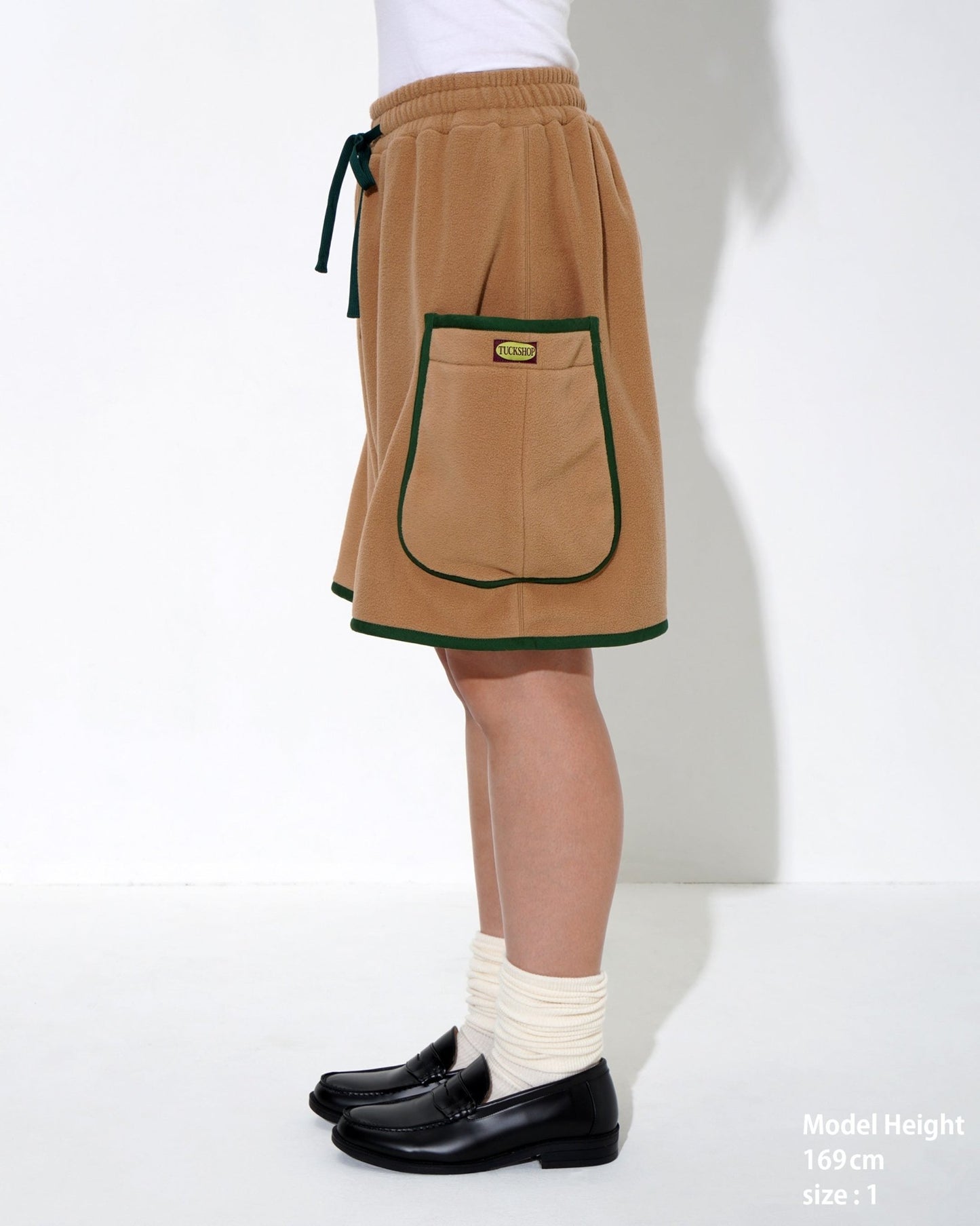 FLEECE PIPING SHORTS - TUCKSHOP