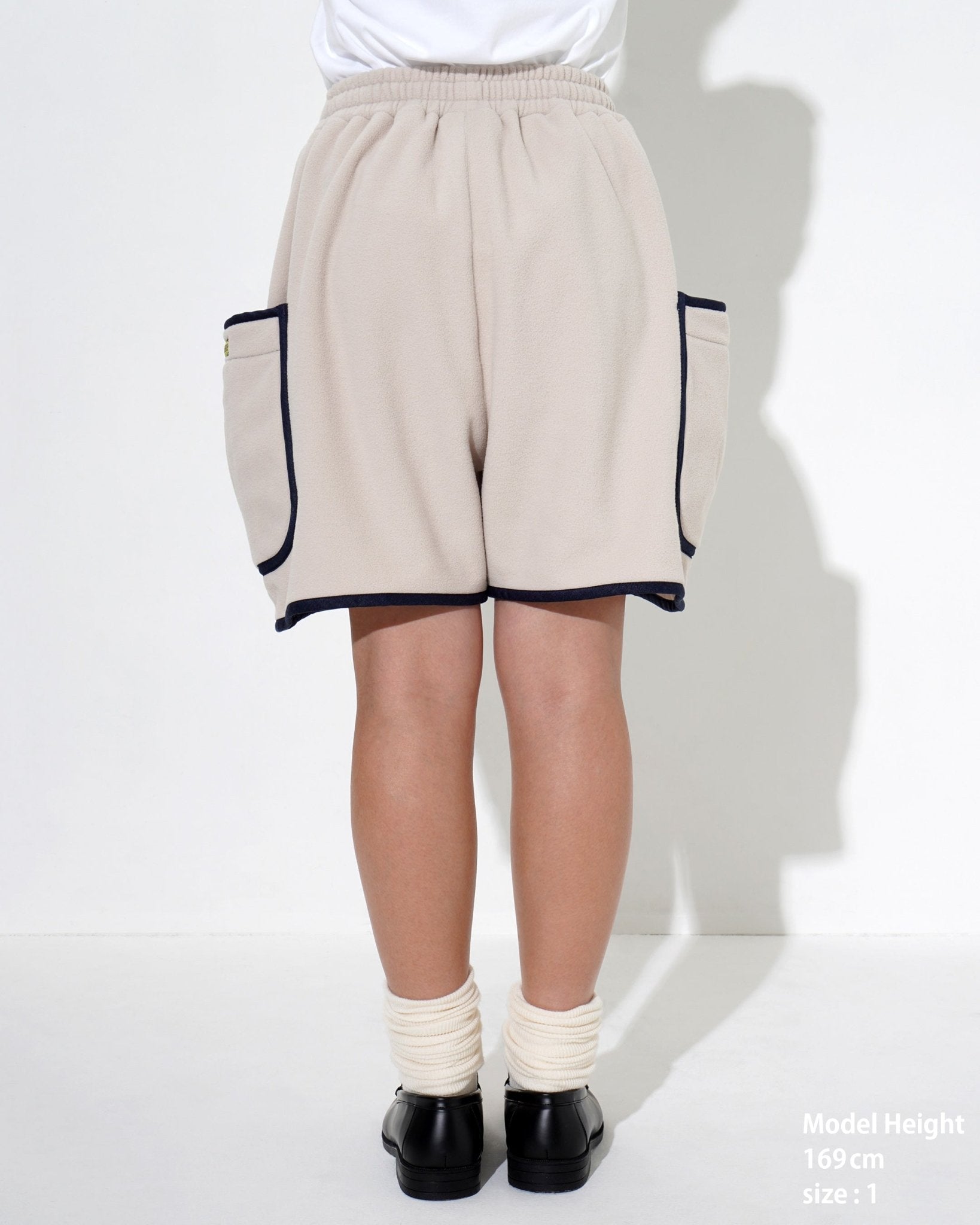 FLEECE PIPING SHORTS - TUCKSHOP