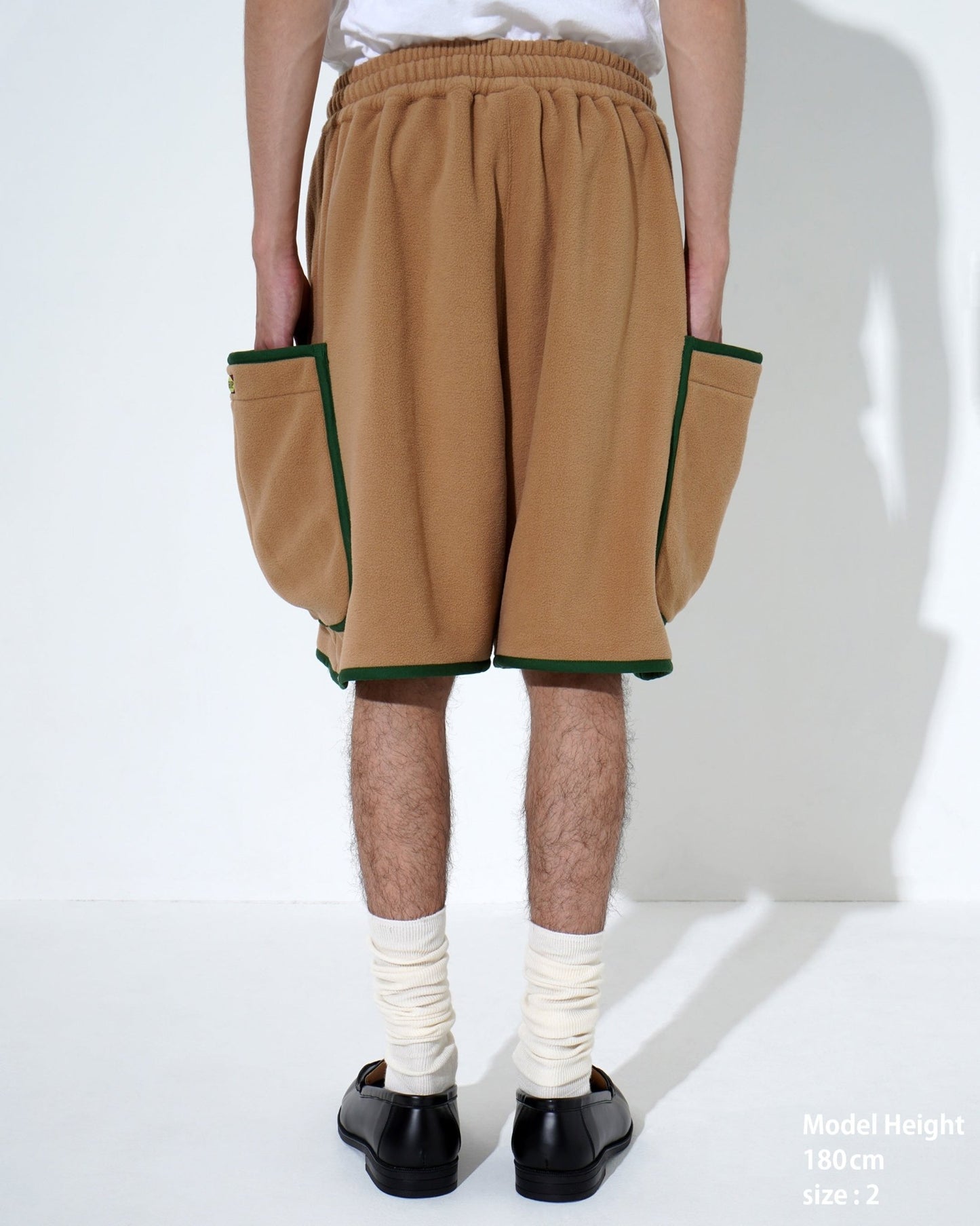 FLEECE PIPING SHORTS - TUCKSHOP