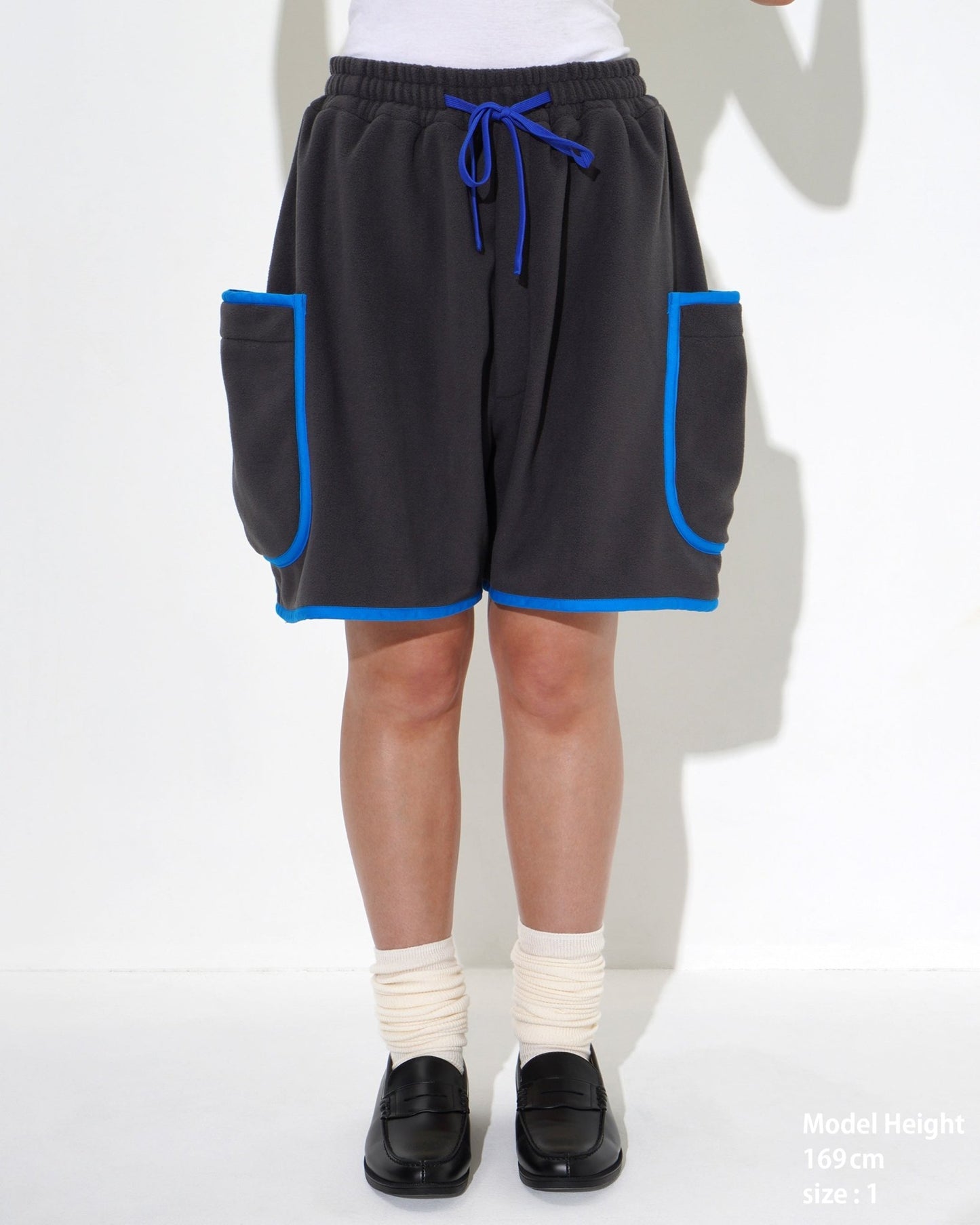 FLEECE PIPING SHORTS - TUCKSHOP