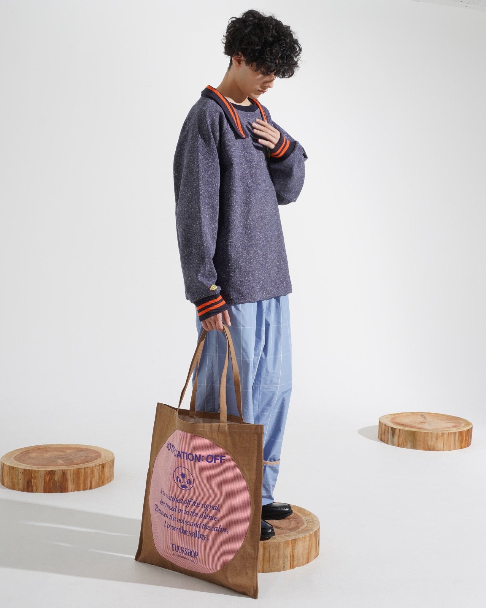 NO SIGNAL TOTE - TUCKSHOP