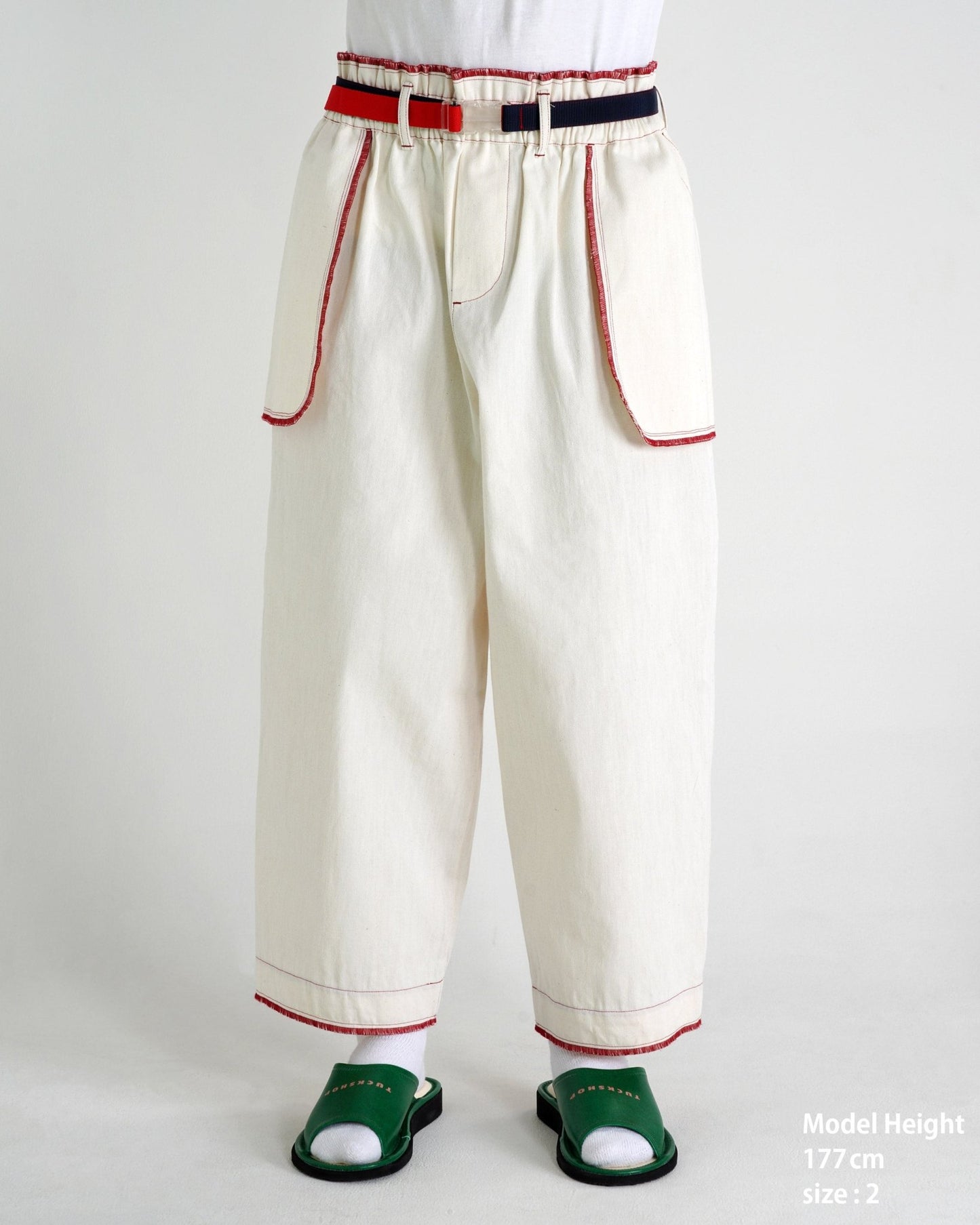 OUT POCKET JEANS - TUCKSHOP