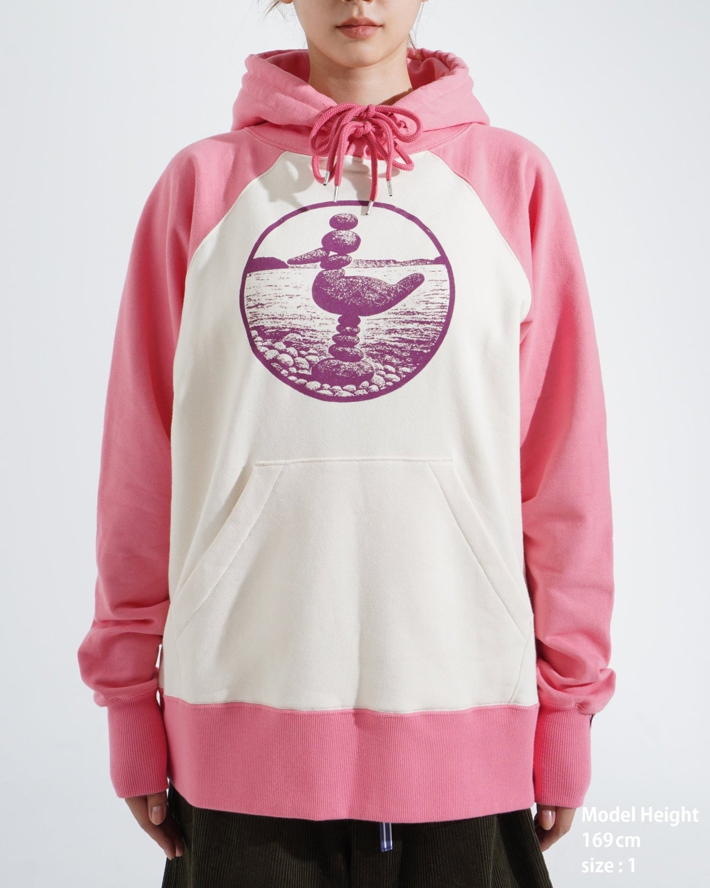 PRINTED RAGLAN HOODIE - TUCKSHOP