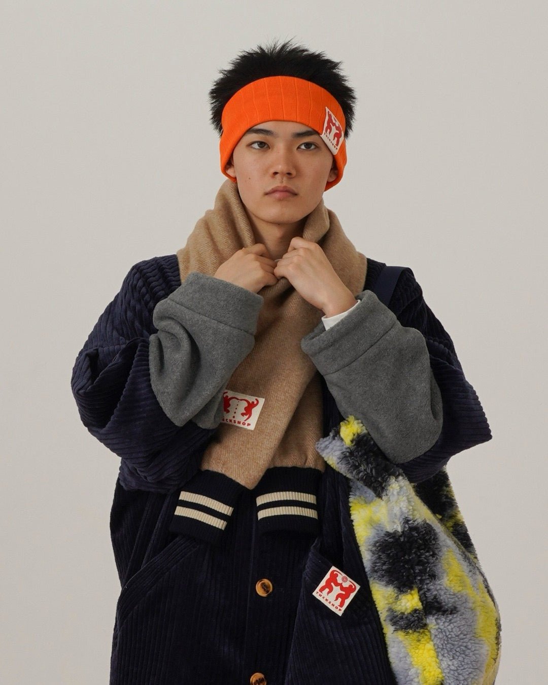 SLEEVE SCARF - TUCKSHOP