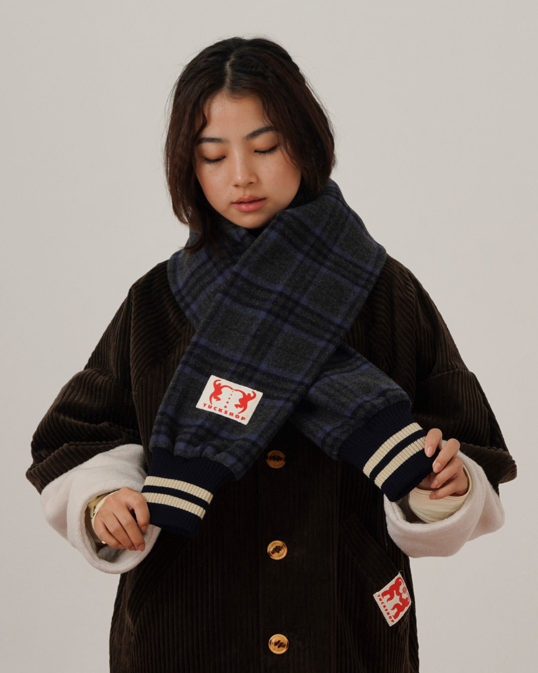 SLEEVE SCARF - TUCKSHOP