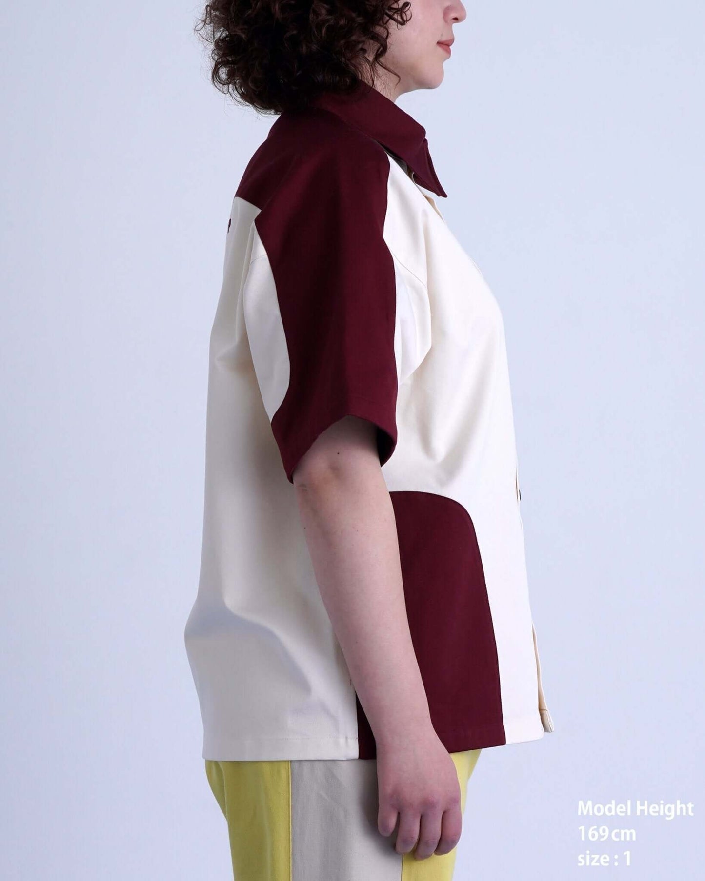 SPLIT SS SHIRT / off white & khaki - TUCKSHOP