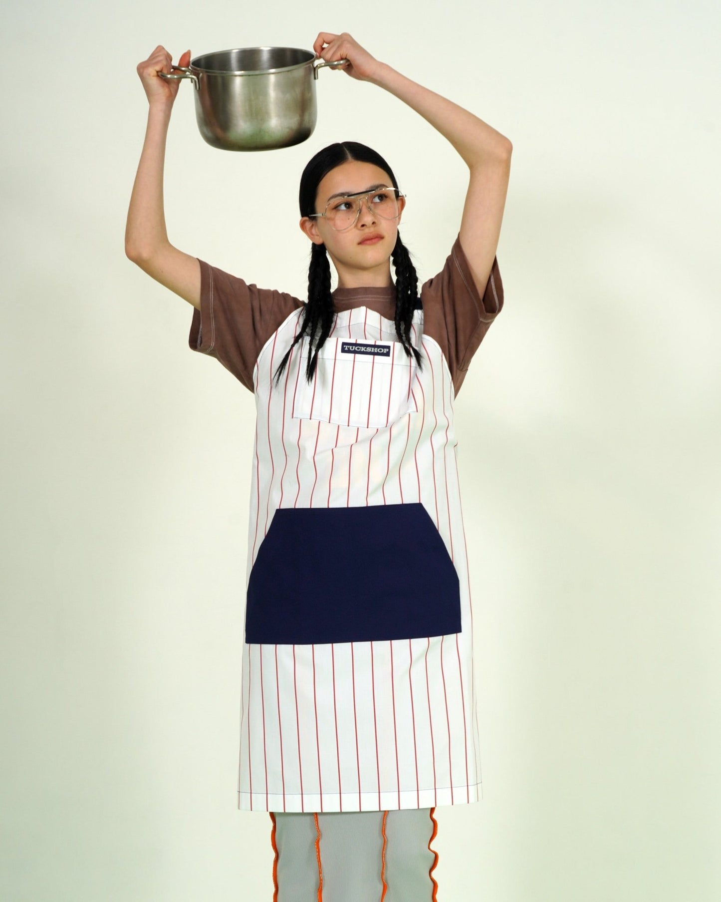 STRIPE APRON - TUCKSHOP