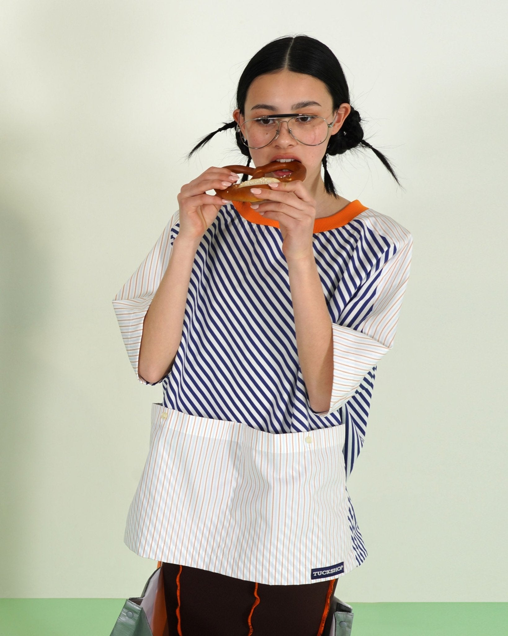 TWO POCKETS T - SHIRT - TUCKSHOP
