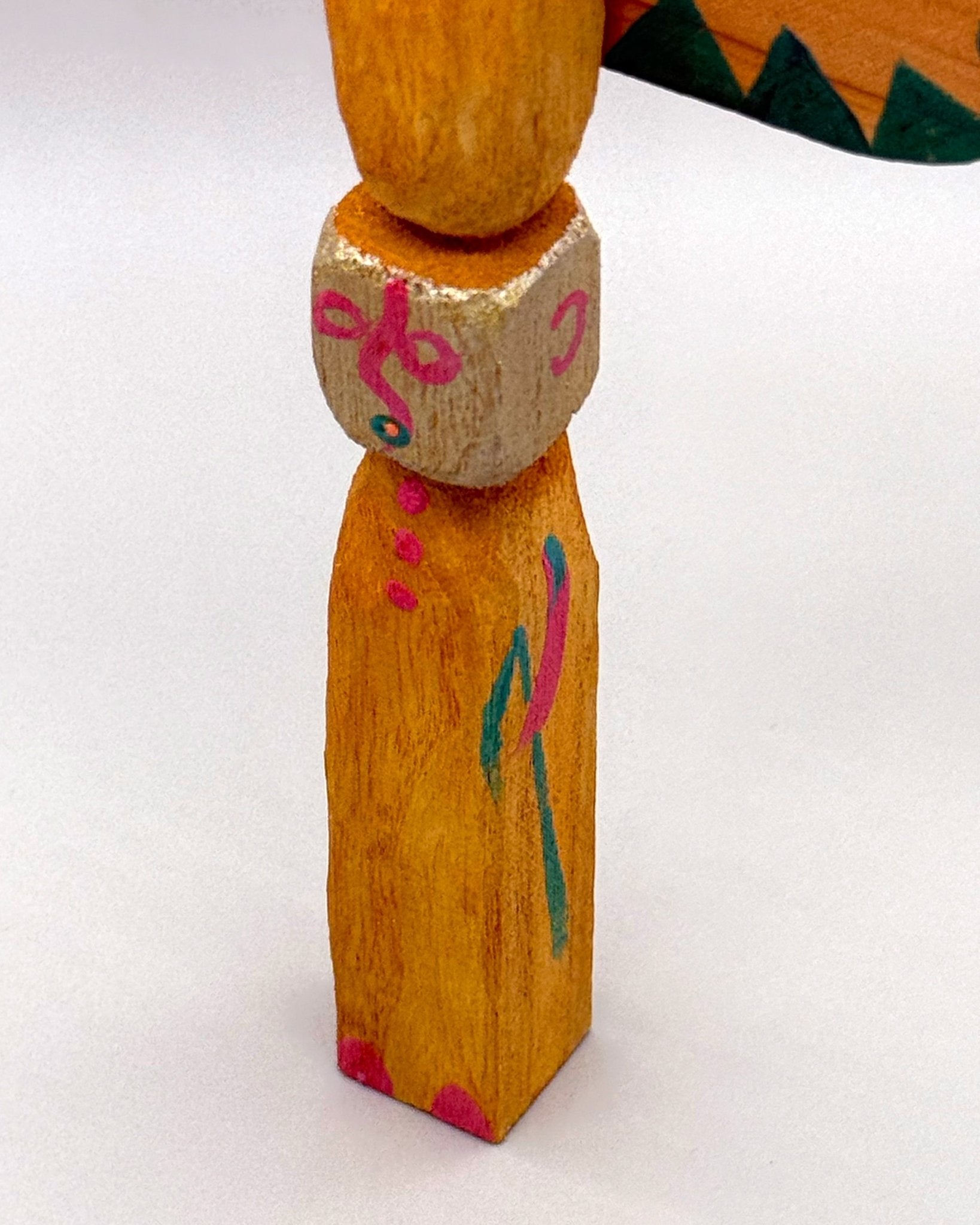 VALLEY POLE / pink - 01 - TUCKSHOP