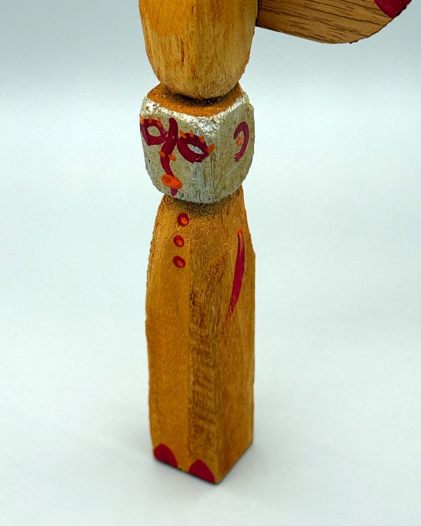 VALLEY POLE / red - 03 - TUCKSHOP